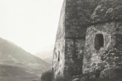 Гробницы в балкарском селе Эльтюбю.